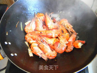 【黑龙江】油焖大虾的做法步骤:10