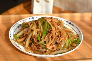 【北京】肉丝炒洋葱的做法步骤:8