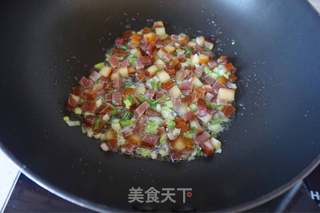 青豆腊味炒饭的做法步骤:6