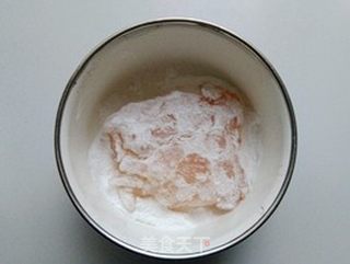 迷你鸡蛋干汉堡的做法步骤:7