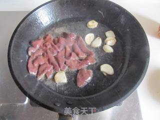 猪肝炒菠菜的做法步骤:5