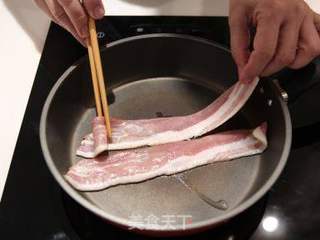 鸡蛋培根沙拉三明治的做法步骤:4