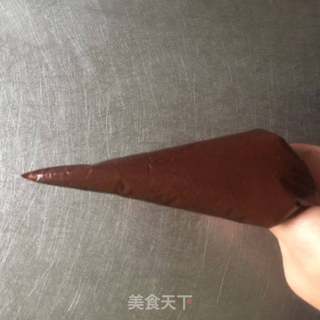 情人节榛仁巧克力蛋糕的做法步骤:15