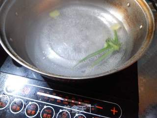 番茄烧排骨的做法步骤:3
