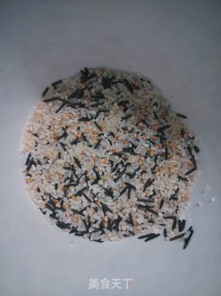 樱花饭团的做法步骤:2
