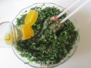 红油荠菜馄饨的做法步骤:4