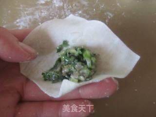 红油荠菜馄饨的做法步骤:6
