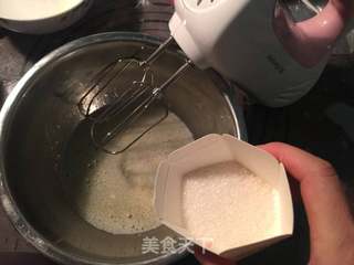 彩色蛋白糖的做法步骤:3