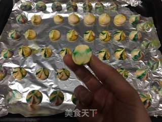 彩色蛋白糖的做法步骤:10