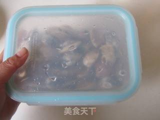 蛤蜊丝瓜汤的做法步骤:2