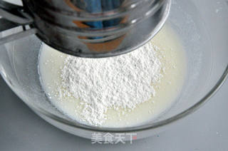 草莓奶油蛋糕盒子的做法步骤:4