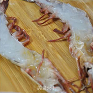 香煎老虎虾的做法步骤：2