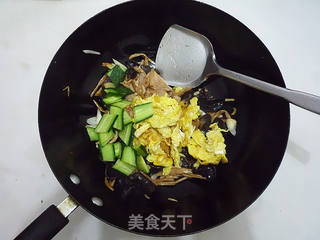 木须肉的做法步骤:9