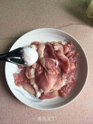 水煮肉片的做法步骤:2