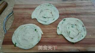 五香盘丝饼的做法步骤:12
