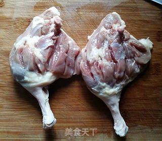 黑胡椒牛排酱烤鸭腿的做法步骤:2
