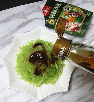 韩式糖醋莴笋的做法步骤:7