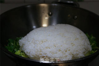 芥菜炒饭的做法步骤:5