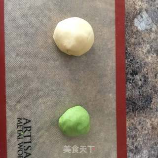 鲜花抹茶酥的做法步骤:11