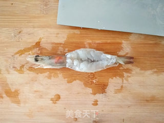 【蒜蓉粉丝开背虾】的做法步骤:3