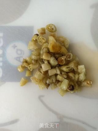 泡椒鹅胗的做法步骤:2