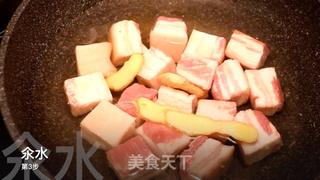 梅干菜红烧肉(配荷叶饼)的做法步骤:3