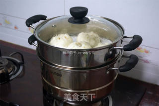 鲜肉包子的做法步骤:8