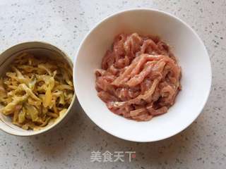 榨菜肉丝面的做法步骤:2