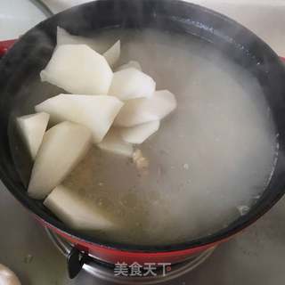 牛骨萝卜汤的做法步骤:6