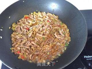 榨菜肉丝面的做法步骤:7