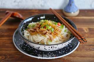 榨菜肉丝面的做法步骤:11