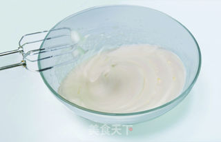 榴莲控的最爱——榴莲杯子蛋糕的做法步骤:4