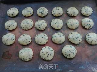 芝麻酥饼干的做法步骤:4
