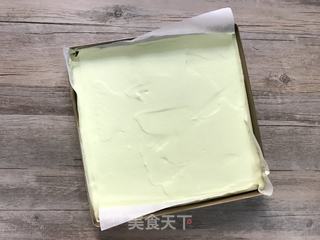 草莓斑斓蛋糕卷的做法步骤:9
