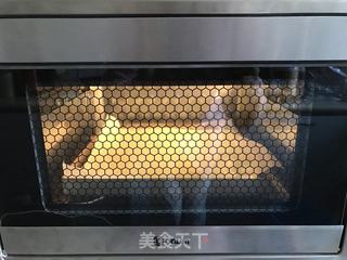 草莓斑斓蛋糕卷的做法步骤:10