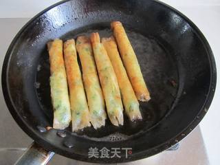 龙利鱼韭菜春卷的做法步骤:9