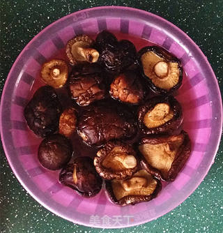 自制火腿香菇辣酱的做法步骤:3