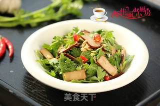 芹菜叶拌鸡蛋干的做法步骤:6