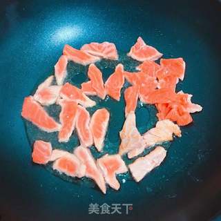 三文鱼瘦肉粥的做法步骤：6