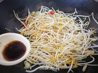 酸辣豆芽的做法步骤:6