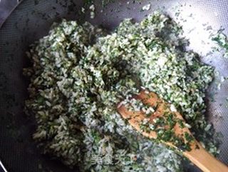 莴笋叶炒饭的做法步骤:7