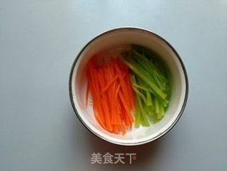凉拌腐竹的做法步骤:3