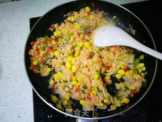 西班牙海鲜烩饭的做法步骤:15