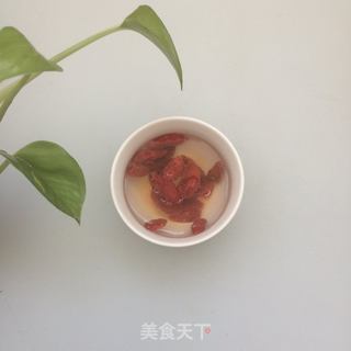 菊花豆腐汤的做法步骤：2