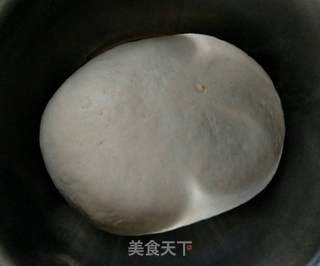 向日葵馒头的做法步骤:2
