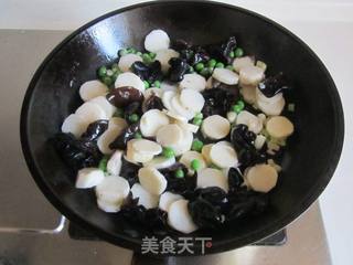 黑木耳炒山药的做法步骤:6