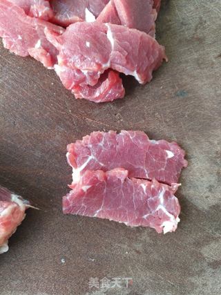 泡椒牛肉粉丝的做法步骤:2