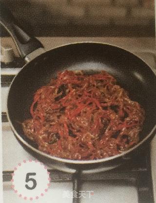 牛肉饼三明治的做法步骤:5