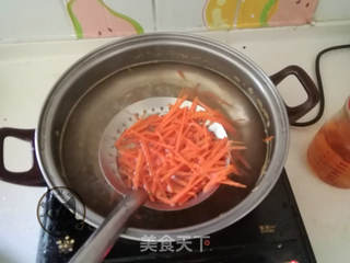 泰式酸辣拌面的做法步骤:5