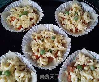 馄饨肉末披萨的做法步骤:9